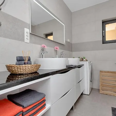 Luxury Sidro With Free Parking Apartamento *