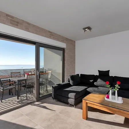 Luxury Sidro With Free Parking Apartment